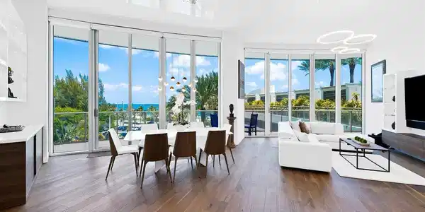 701 N Fort Lauderdale Beach