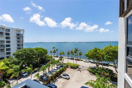 1450 Brickell Bay Dr