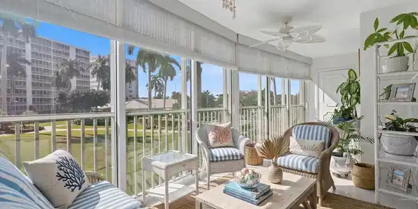 3212 S Ocean