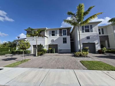 834 SE 16th Ct
