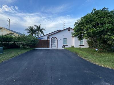 12781 SW 248th Ter