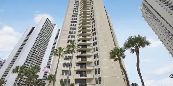 2800 N Ocean