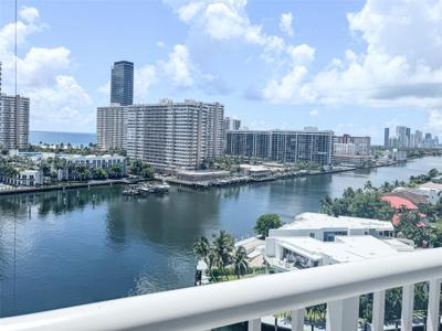 121 Golden Isles Dr