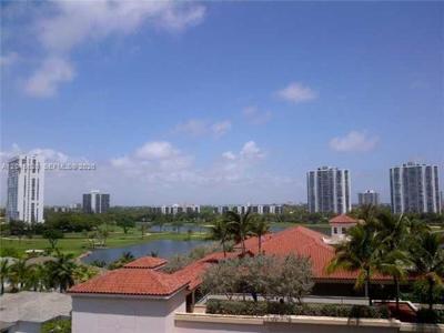 19900 E Country Club Dr