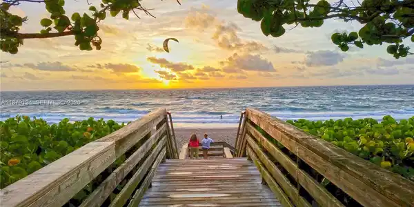 Image 4: Beach Access