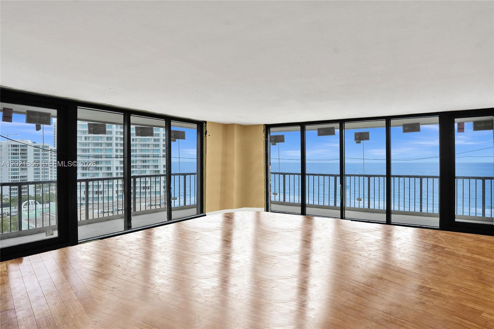 Image 3: CORNER UNIT