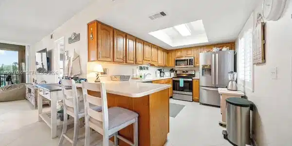 2400 S Ocean Dr