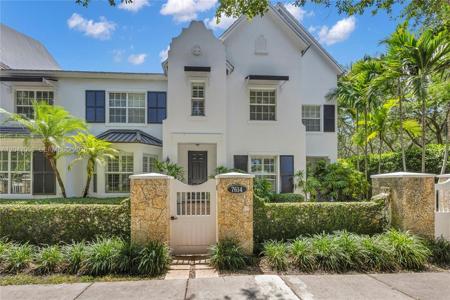 7614 SW 54th Ave
