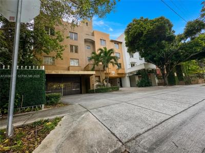 2630 SW 28th St