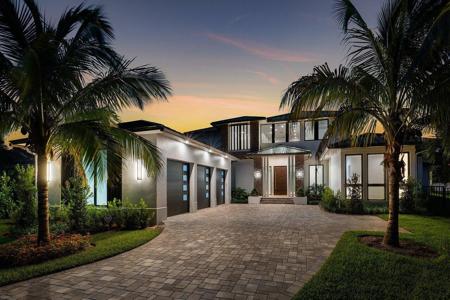 3100 Palm