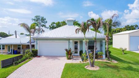 1006 SW 34th