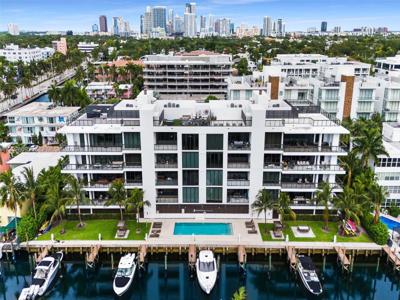 30 Isle Of Venice Dr