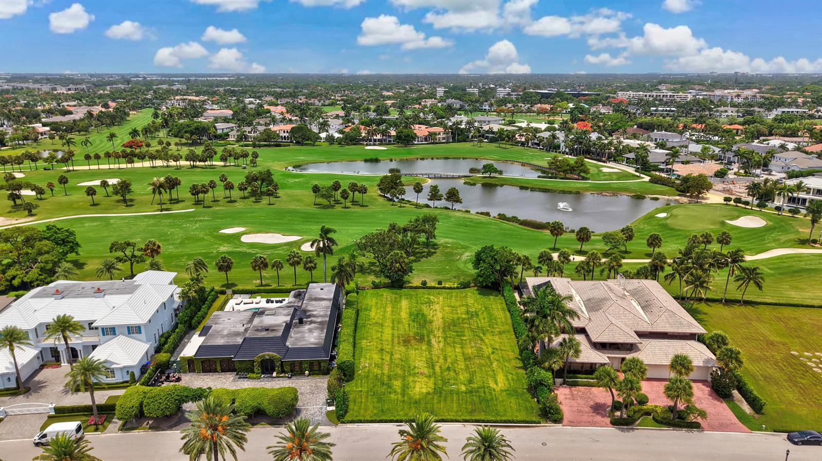 Image 4: 1845 Royal Palm Wa