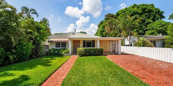 326 Marlborough