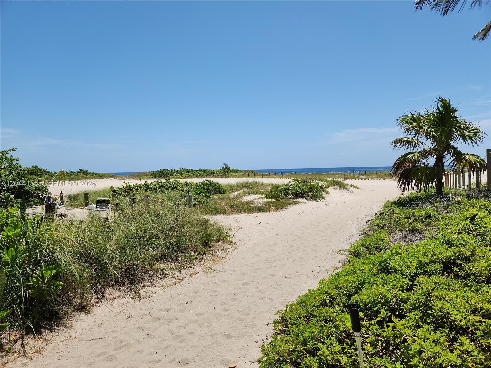 Image 1: POMPANO BEACH  ONE BLOCK AWAY