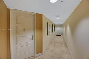250 Sunny Isles Blvd Unit 3-501