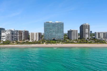 10203 Collins Ave