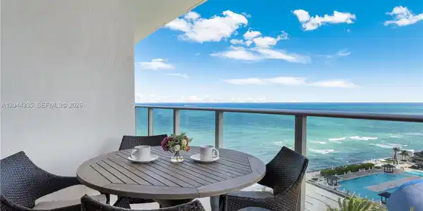 4111 S Ocean Dr