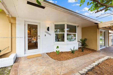 19800 SW 87th Ct