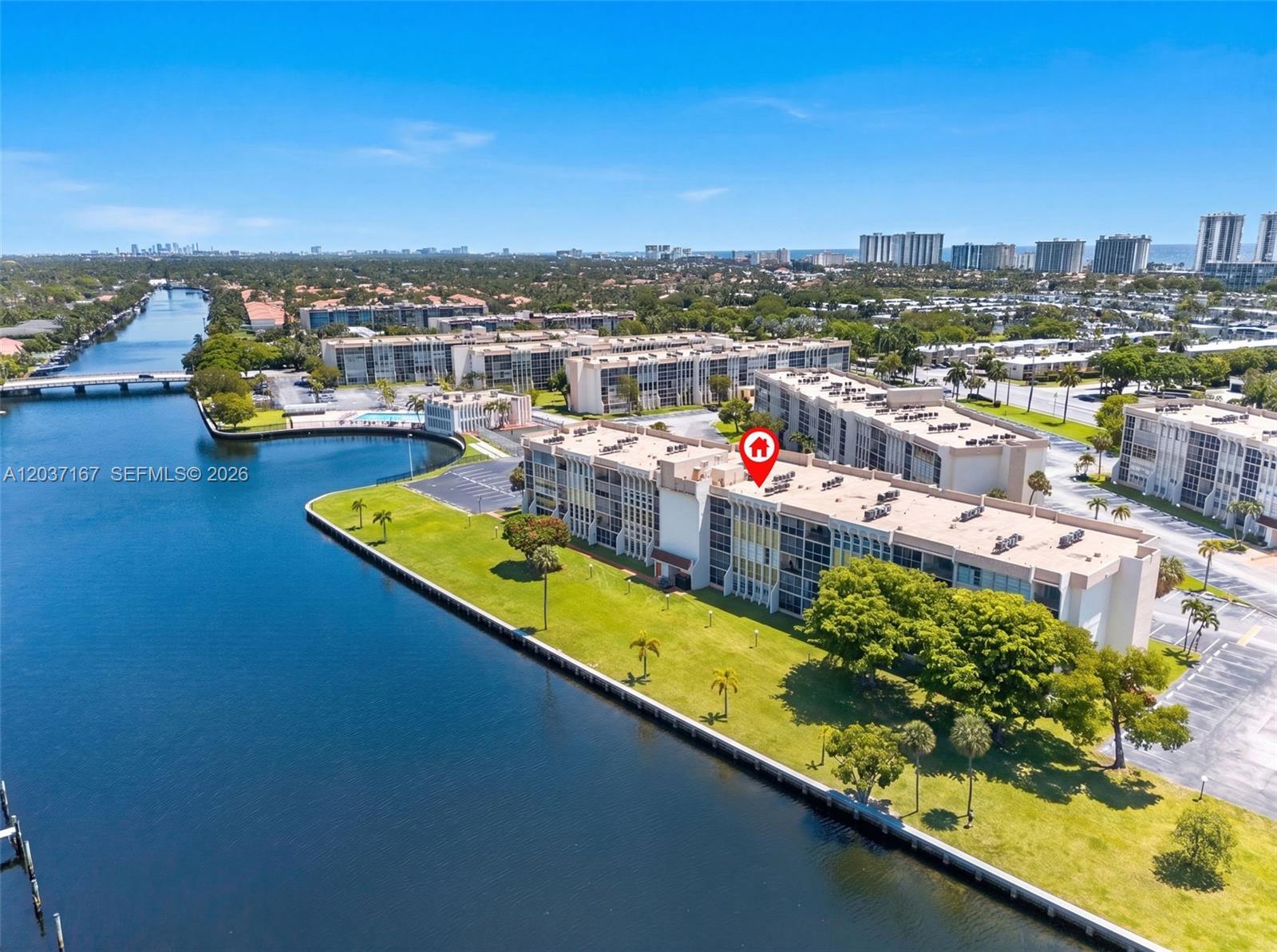 Image 3: Condo location