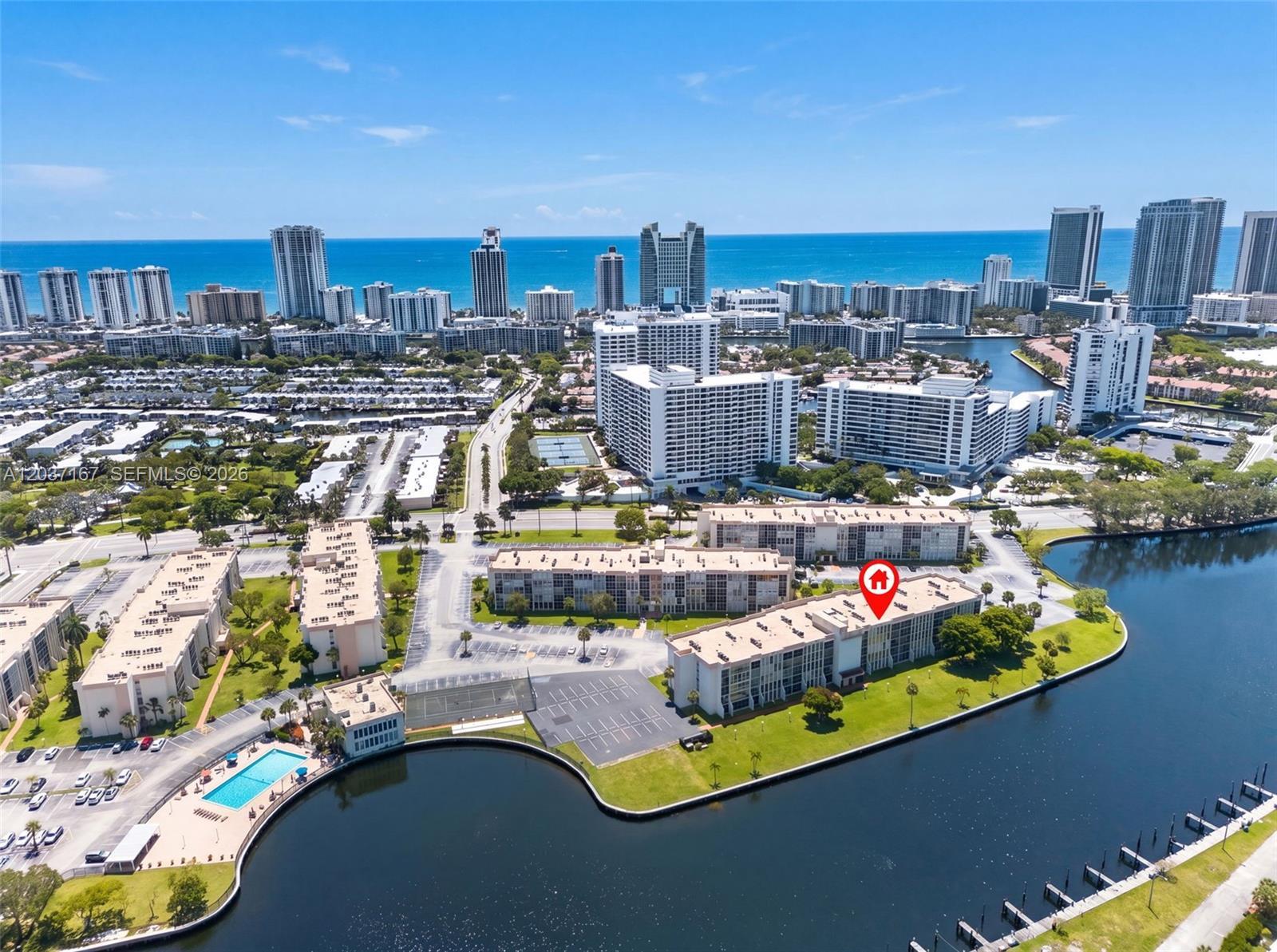 Image 4: Condo location