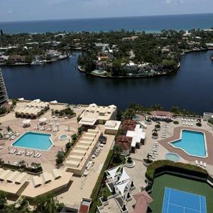 20185 E Country Club Dr