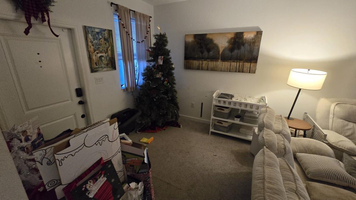 Image 3: Photo 3