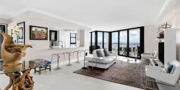2000 Towerside Ter Unit 1702