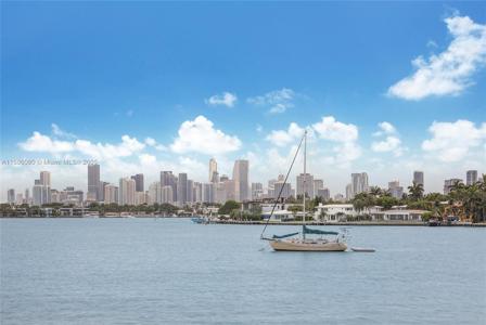 5 Island Ave