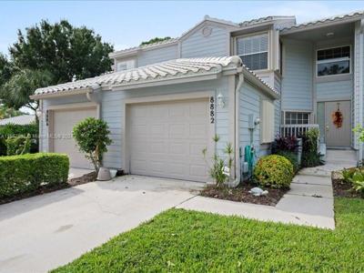 8882 SE Riverfront Ter