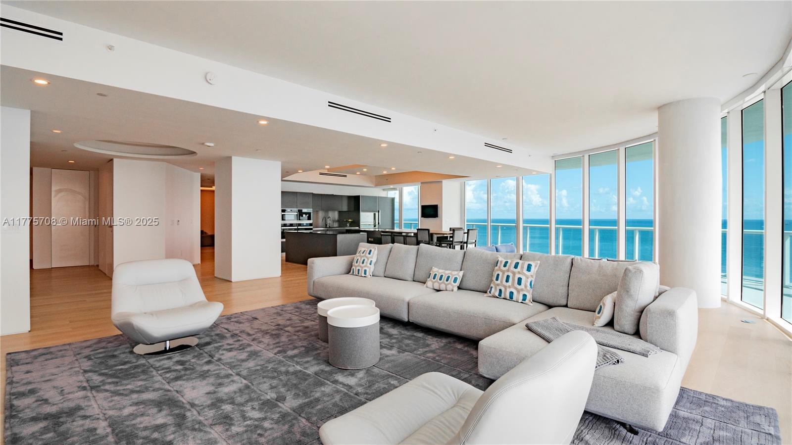 Image 2: Living Room