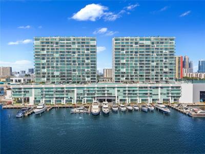 400 Sunny Isles Blvd