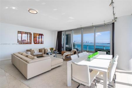 1331 Brickell Bay Dr