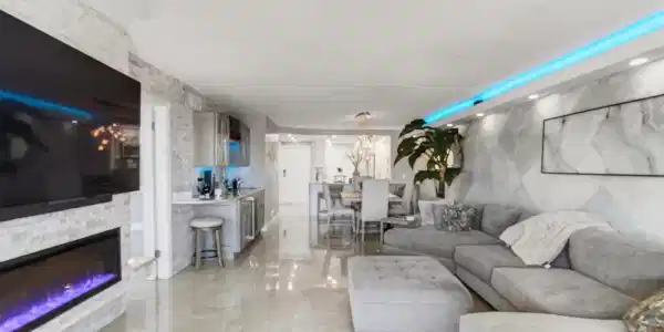 2717 Florida