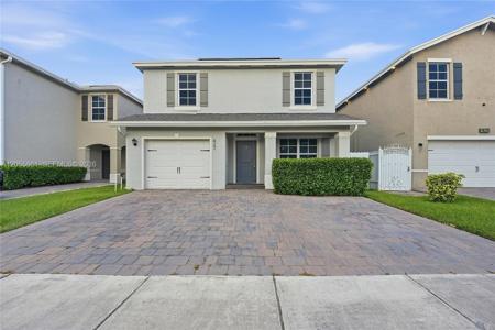 427 NE 6th Ct