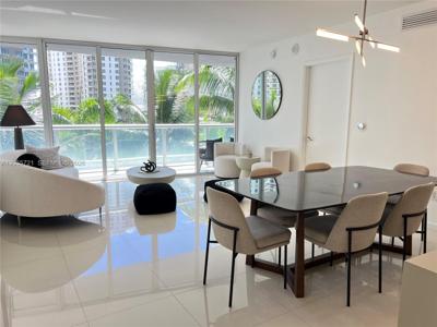 495 Brickell Ave