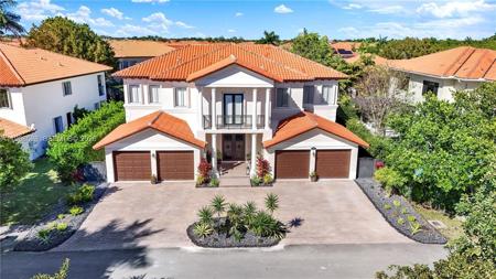 7823 SW 195th Ter