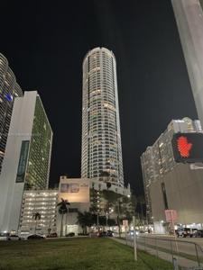 1750 N Bayshore Dr