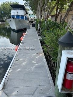 Image 3: 40 Ft Slip