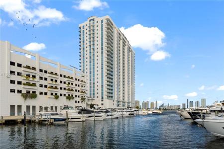 17301 Biscayne Blvd