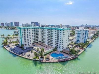 10350 W Bay Harbor Dr