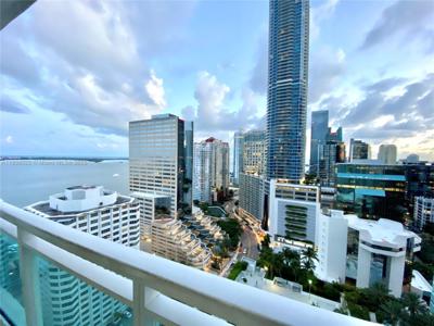 950 Brickell Bay Dr