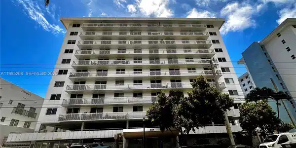 401 Ocean Dr
