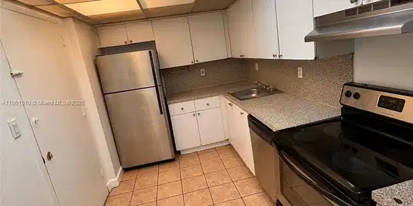 1800 Sans Souci Blvd