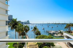 16 Island Ave Unit 4D