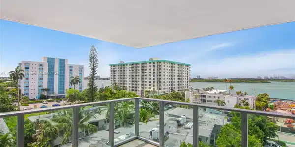 1133 102nd St Unit 707