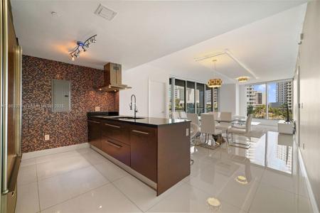495 Brickell Ave