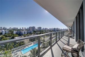 2960 NE 207th St Unit 1115