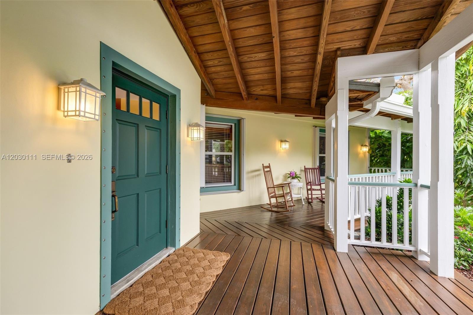 Image 4: Front Porch