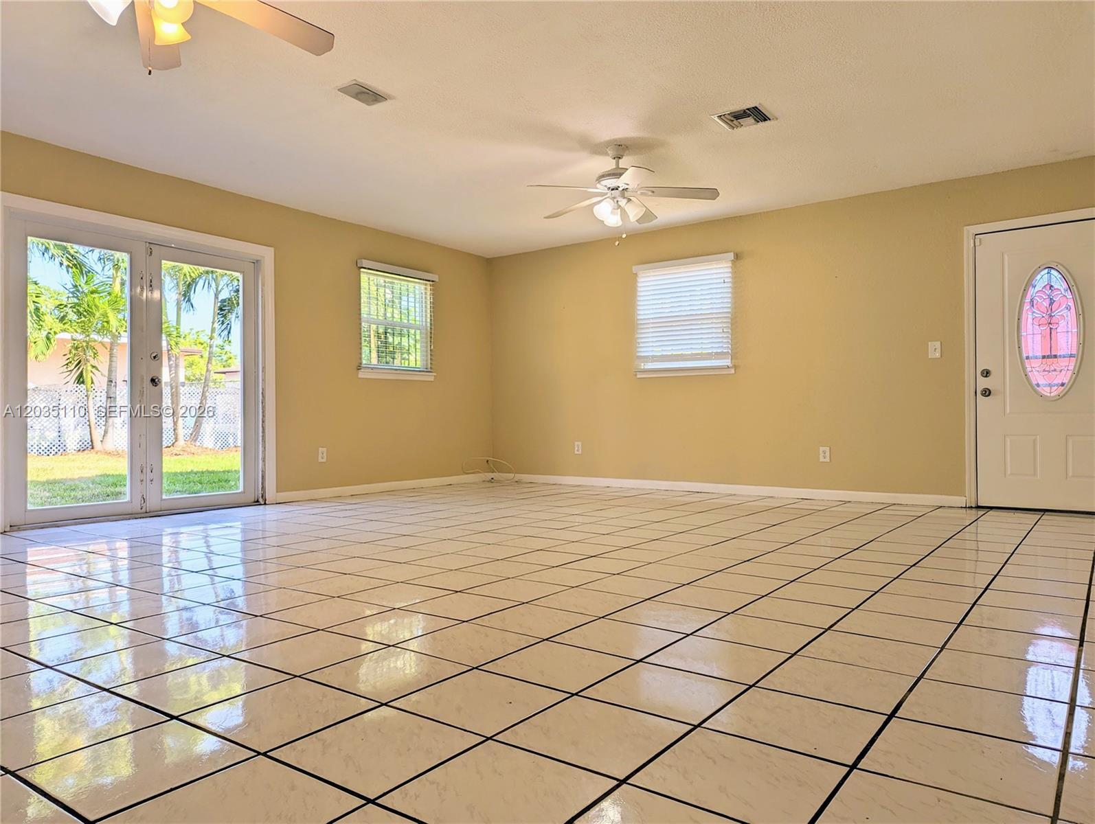 Image 2: Living Room